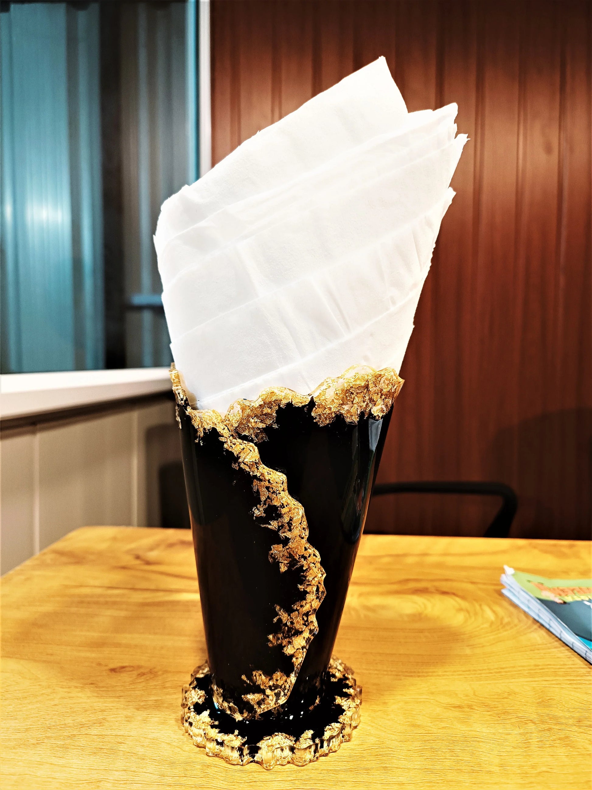 Premium Classic Black Resin Tissue Paper Holder - NANDAK DECORS