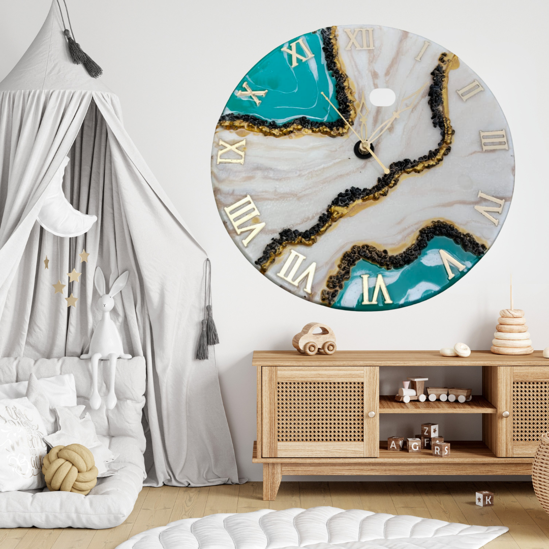 Luxe Geode Resin Wall Clock - NANDAK DECORS